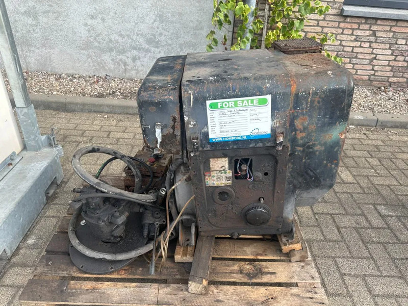 Hatz 2L30C Diesel motor 26 PK met hydrauliekpomp - Двигател за Подемно-транспортна техника: снимка 1 Hatz 2L30C Diesel motor 26 PK met hydrauliekpomp - Двигател за Подемно-транспортна техника: снимка 1