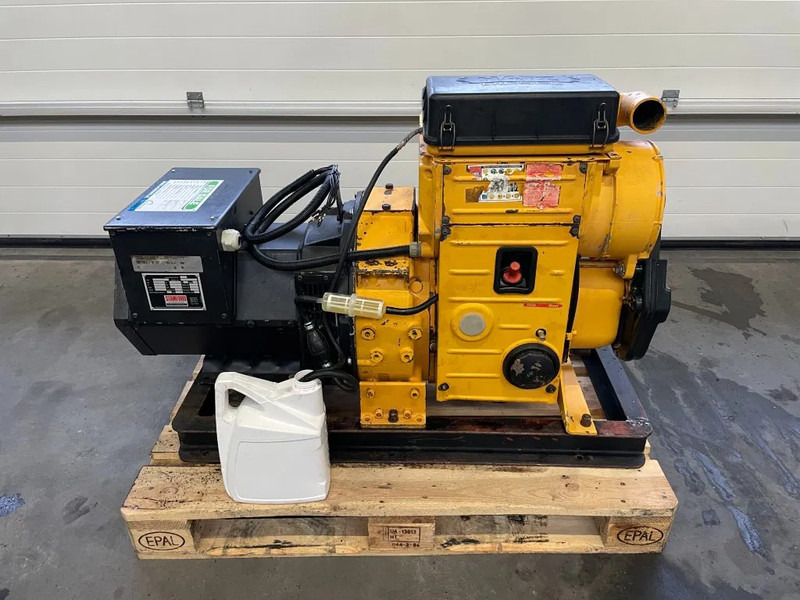 Hatz 2M40H Stamford 25 kVA generatorset - Електрогенератор: снимка 1 Hatz 2M40H Stamford 25 kVA generatorset - Електрогенератор: снимка 1