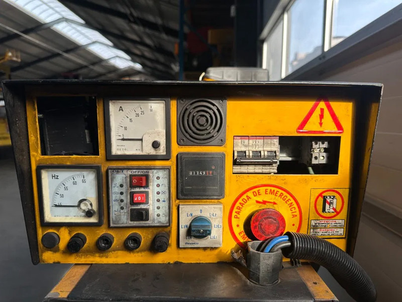Hatz 2M41 15 kVA generatorset - Електрогенератор: снимка 5 Hatz 2M41 15 kVA generatorset - Електрогенератор: снимка 5
