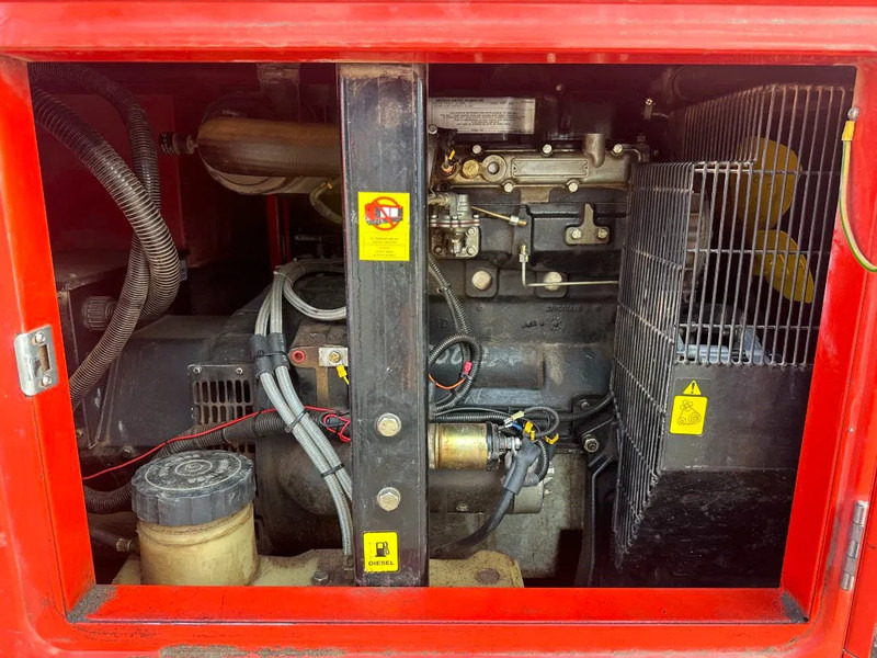 Електрогенератор Himoinsa HPW 28 Perkins 28 kVA Silent generatorset: снимка 10