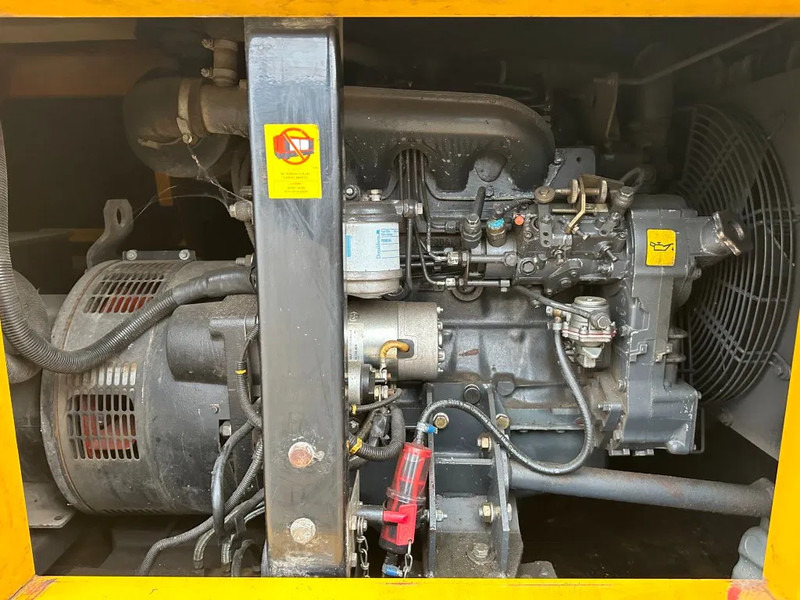 Himoinsa Iveco Stamford 40 kVA Silent generatorset - Електрогенератор: снимка 4 Himoinsa Iveco Stamford 40 kVA Silent generatorset - Електрогенератор: снимка 4