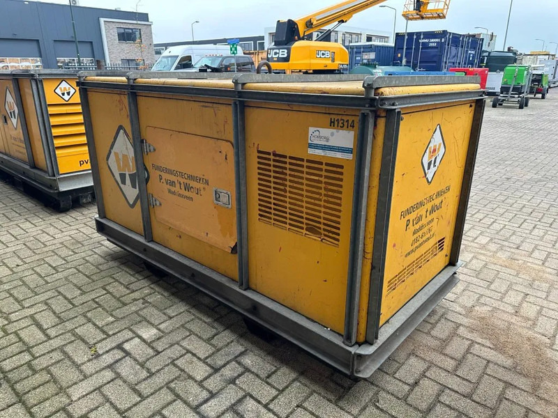 Himoinsa Iveco Stamford 40 kVA Silent generatorset - Електрогенератор: снимка 5 Himoinsa Iveco Stamford 40 kVA Silent generatorset - Електрогенератор: снимка 5