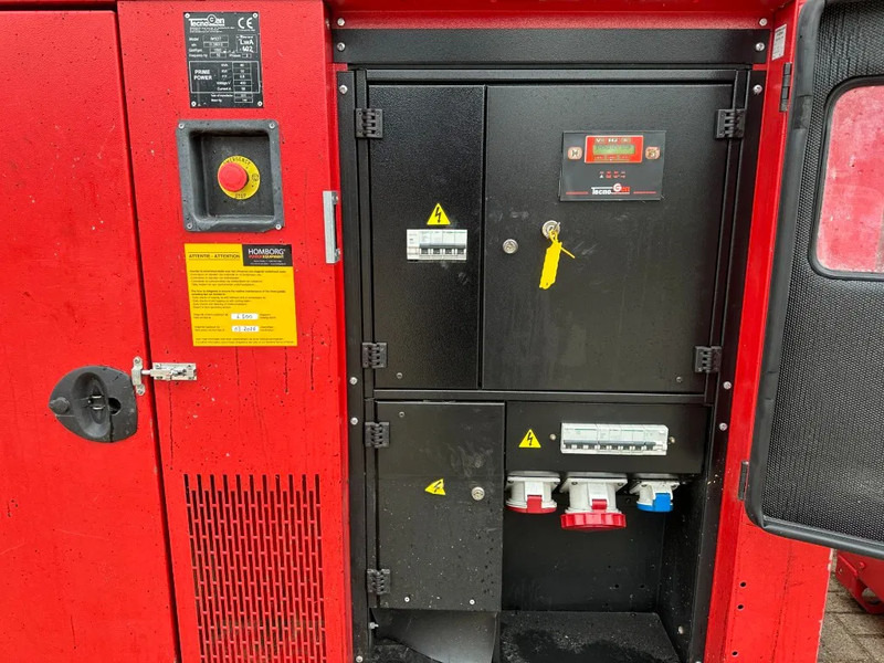 Iveco FPT Tecnogen Mecc Alte Spa 40 kVA Silent generatorset - Електрогенератор: снимка 2 Iveco FPT Tecnogen Mecc Alte Spa 40 kVA Silent generatorset - Електрогенератор: снимка 2
