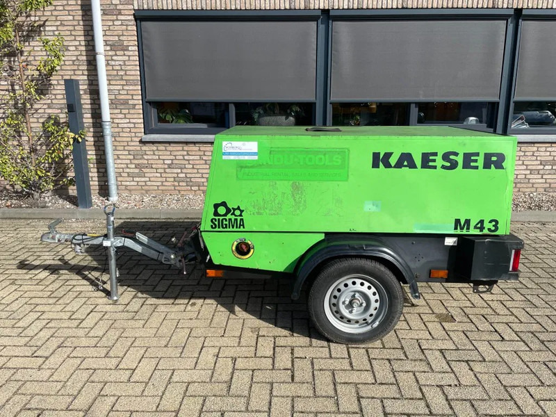 Kaeser M43 Kubota 4,2 m3 / min 7 Bar 30 kW Mobiele Silent Diesel Compressor - Компресор за въздух: снимка 1 Kaeser M43 Kubota 4,2 m3 / min 7 Bar 30 kW Mobiele Silent Diesel Compressor - Компресор за въздух: снимка 1