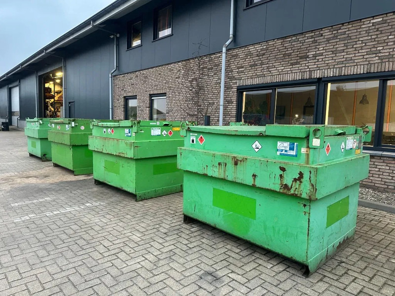 Резервоар за съхранение Kiwa IBC Steenbergen 2000 liter Dieseltank met handpomp Milieutank: снимка 9 Резервоар за съхранение Kiwa IBC Steenbergen 2000 liter Dieseltank met handpomp Milieutank: снимка 9