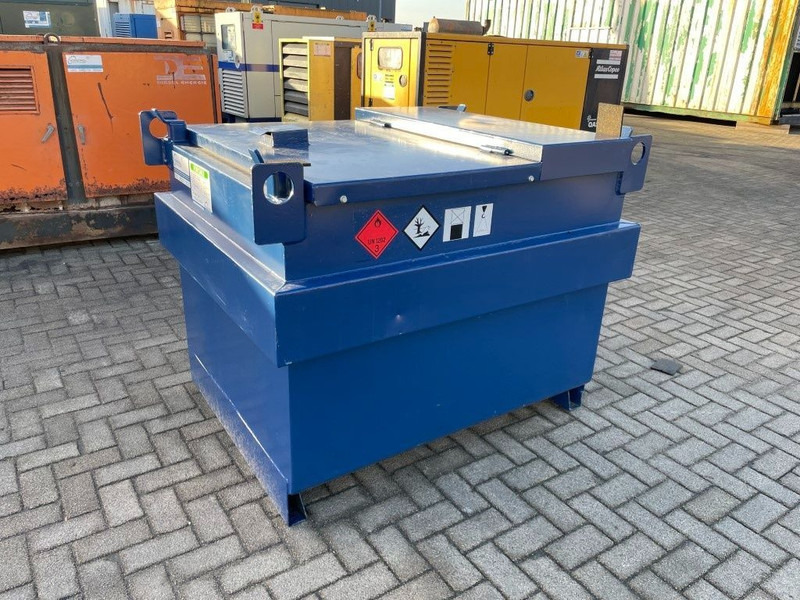 Kiwa IBC Steenbergen 750 liter Dieseltank met handpomp - Резервоар за съхранение: снимка 3 Kiwa IBC Steenbergen 750 liter Dieseltank met handpomp - Резервоар за съхранение: снимка 3