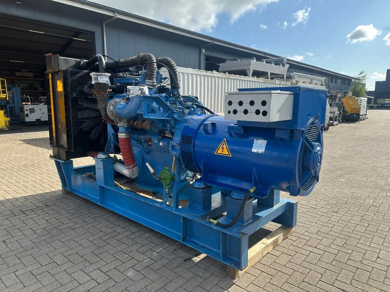 MTU 12V 2000 Marelli 750 kVA generatorset - Електрогенератор: снимка 2 MTU 12V 2000 Marelli 750 kVA generatorset - Електрогенератор: снимка 2