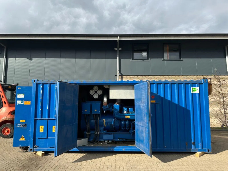 MTU 450 kVA Supersilent generatorset in 20 ft container aggregaat - Електрогенератор: снимка 3 MTU 450 kVA Supersilent generatorset in 20 ft container aggregaat - Електрогенератор: снимка 3