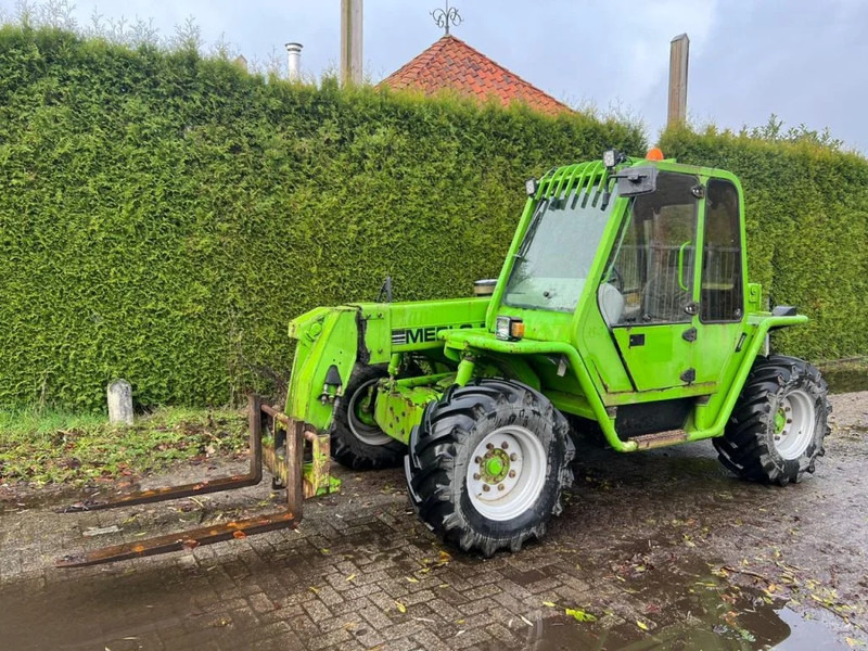 Телескопичен товарач Merlo P35.7 EVT Perkins Diesel 3.5 ton Verreiker: снимка 15