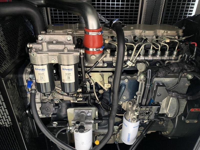 Нови Електрогенератор Perkins 1106D-E70TAG3 Stamford 165 kVA Silent generatorset New !: снимка 17 Нови Електрогенератор Perkins 1106D-E70TAG3 Stamford 165 kVA Silent generatorset New !: снимка 17