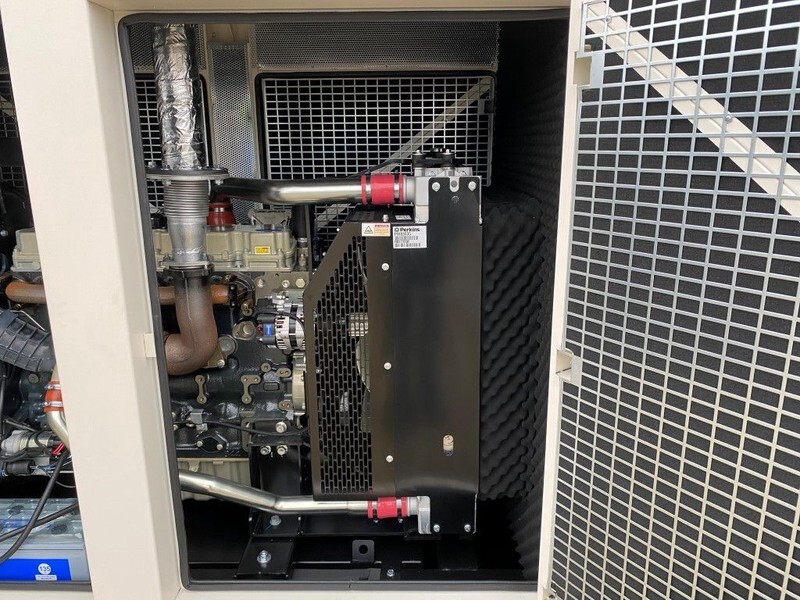 Нови Електрогенератор Perkins 200 kVA Stage 3A Silent generatorset Nieuw !: снимка 6