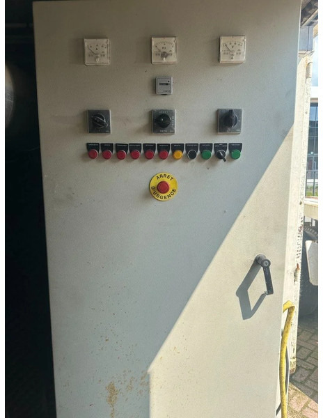 Електрогенератор Perkins 2006 TAG Leroy Somer 300 kVA generatorset in container ex Emergency ! 104 hours: снимка 9