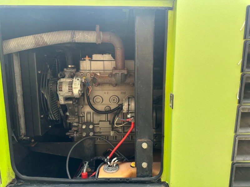Pramac GSW22 Yanmar Mecc Alte Spa 22 kVA Silent generatorset - Електрогенератор: снимка 4 Pramac GSW22 Yanmar Mecc Alte Spa 22 kVA Silent generatorset - Електрогенератор: снимка 4