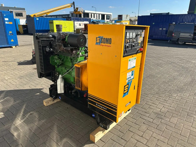 SDMO John Deere Leroy Somer 100 kVA generatorset - Електрогенератор: снимка 4 SDMO John Deere Leroy Somer 100 kVA generatorset - Електрогенератор: снимка 4