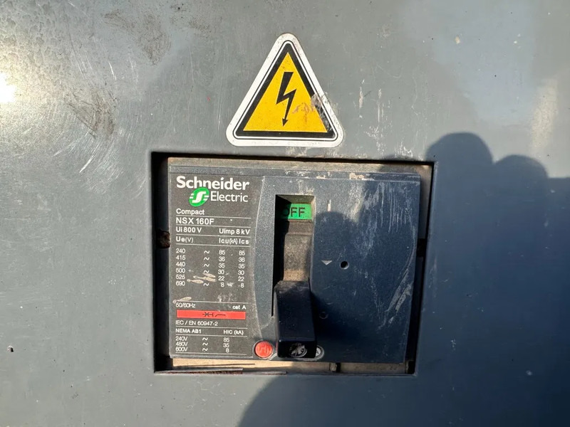 Електрогенератор SDMO R110 C3 John Deere Leroy Somer 110 kVA Silent Rental generatorset Stage 3A: снимка 11 Електрогенератор SDMO R110 C3 John Deere Leroy Somer 110 kVA Silent Rental generatorset Stage 3A: снимка 11