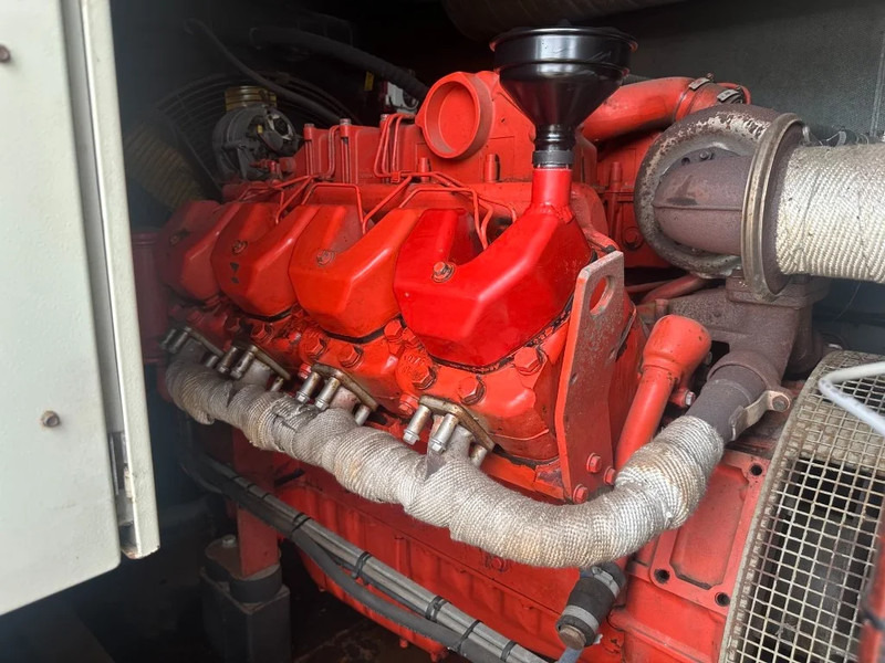 Scania DSI 14 60 Leroy Somer 450 kVA Silent generatorset in 20 ft container - Електрогенератор: снимка 4 Scania DSI 14 60 Leroy Somer 450 kVA Silent generatorset in 20 ft container - Електрогенератор: снимка 4