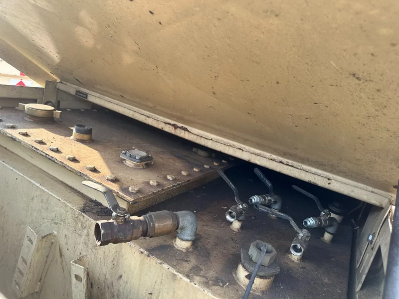 Резервоар за съхранение Tolsma Kiwa IBC 3000 liter Dieseltank Milieutank: снимка 9 Резервоар за съхранение Tolsma Kiwa IBC 3000 liter Dieseltank Milieutank: снимка 9