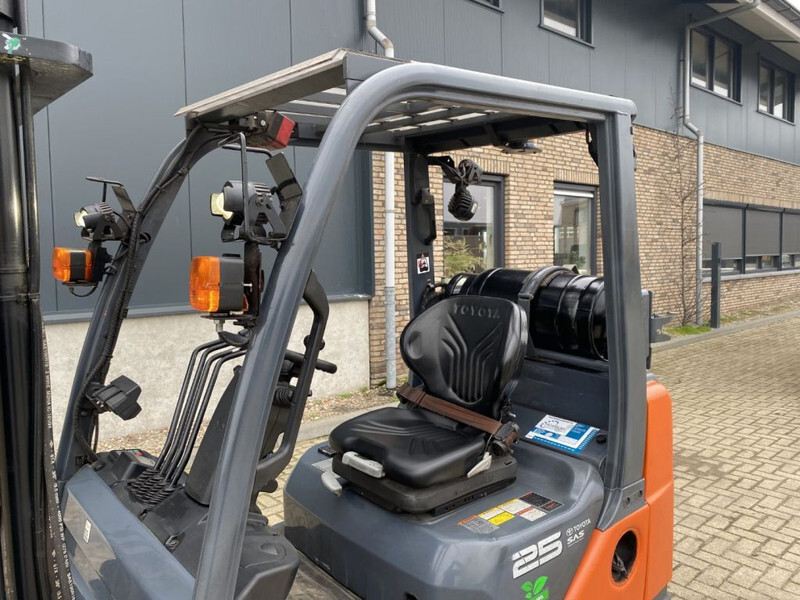 Газокар Toyota 8FGCU25 2.5 ton Duplex Sideshift LPG Heftruck: снимка 6