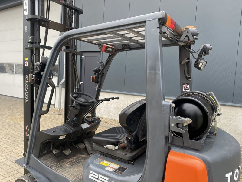 Газокар Toyota 8FGCU25 2.5 ton Duplex Sideshift LPG Heftruck: снимка 15