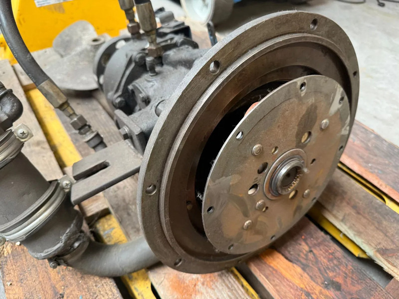 Velvet Drive AS3 70C Keerkoppeling Ratio 2.10:1 Gearbox - Двигател за Подемно-транспортна техника: снимка 5 Velvet Drive AS3 70C Keerkoppeling Ratio 2.10:1 Gearbox - Двигател за Подемно-транспортна техника: снимка 5