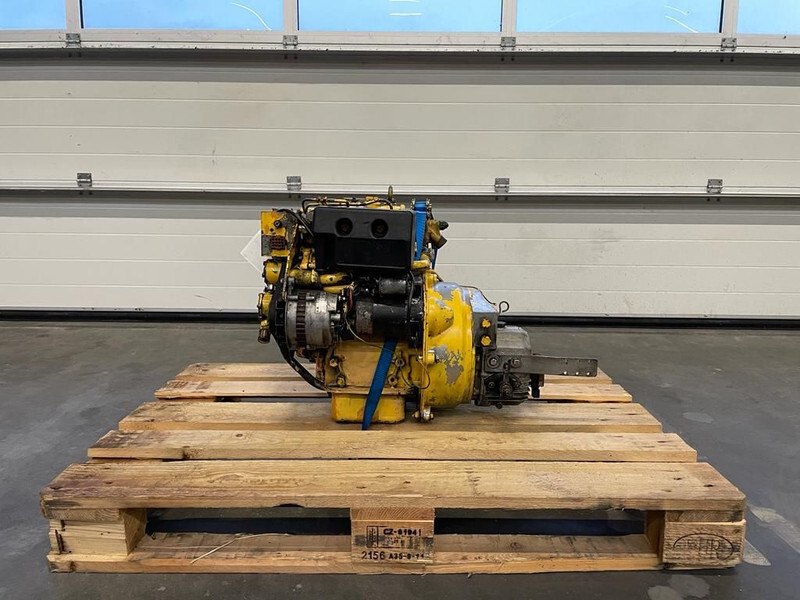 Двигател Vetus M2 Vetus 11 PK Marine Diesel motor Twindisc Keerkoppeling: снимка 8 Двигател Vetus M2 Vetus 11 PK Marine Diesel motor Twindisc Keerkoppeling: снимка 8