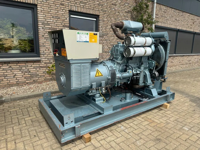 Volvo Penta TD121GG SDMO Leroy Somer 200 kVA noodstroom generatorset - Електрогенератор: снимка 2 Volvo Penta TD121GG SDMO Leroy Somer 200 kVA noodstroom generatorset - Електрогенератор: снимка 2