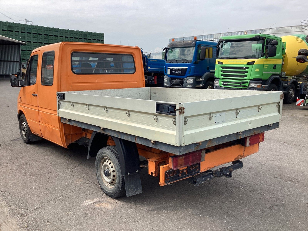 Mercedes-Benz Sprinter Pritsche Doka 211 CDI - Бордови бус, Бус с двойна кабина: снимка 3 Mercedes-Benz Sprinter Pritsche Doka 211 CDI - Бордови бус, Бус с двойна кабина: снимка 3