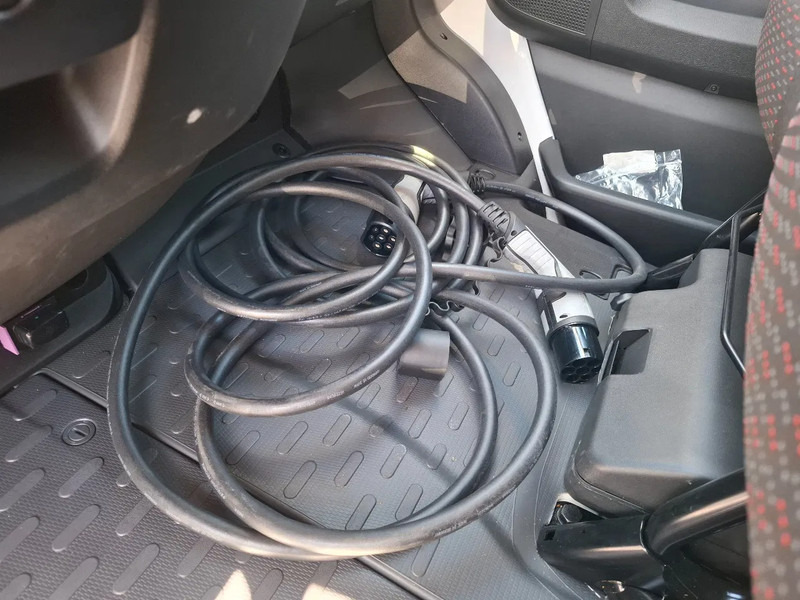 Товарен бус, Електрически бус Opel Movano elektrisch ongebruikt!: снимка 18