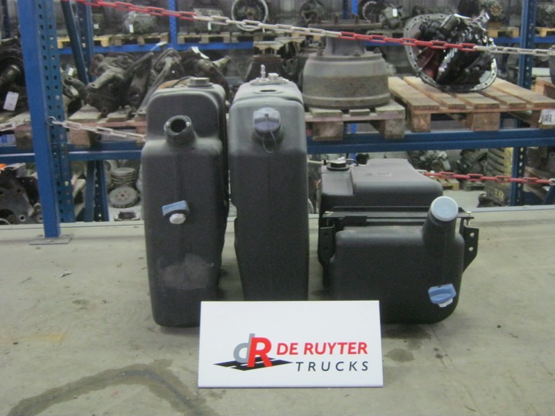 DAF AdBlue tanks div. type - Изпускателна система: снимка 1 DAF AdBlue tanks div. type - Изпускателна система: снимка 1