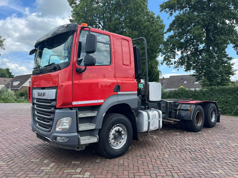 DAF CF 530 FAT intarder - Камион фургон: снимка 1 DAF CF 530 FAT intarder - Камион фургон: снимка 1