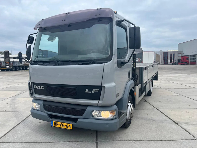 DAF LF 45 FA - Камион с кран, Бордови камион: снимка 2 DAF LF 45 FA - Камион с кран, Бордови камион: снимка 2