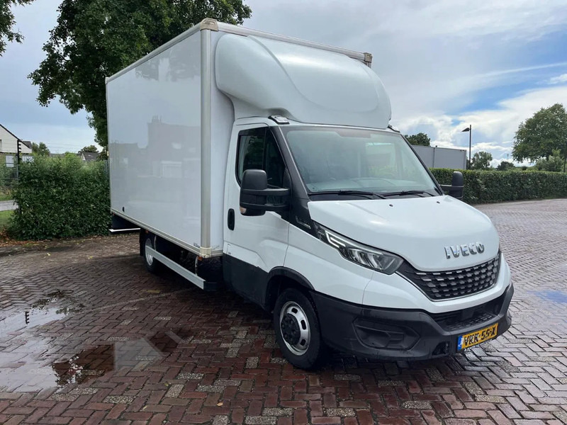 Iveco Daily 35C16 Achterdeuren (15 diverse modellen op voorraad) - Лекотоварен автомобил фургон, Бус с двойна кабина: снимка 3 Iveco Daily 35C16 Achterdeuren (15 diverse modellen op voorraad) - Лекотоварен автомобил фургон, Бус с двойна кабина: снимка 3