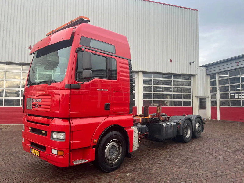 MAN 17 TGA 26.480 EURO 3 MANUAL - Шаси кабина: снимка 1 MAN 17 TGA 26.480 EURO 3 MANUAL - Шаси кабина: снимка 1