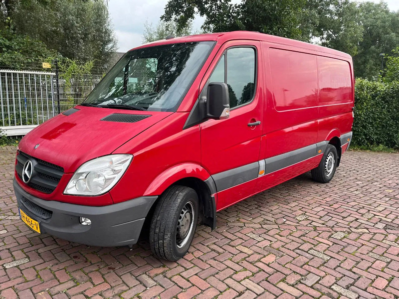 Mercedes-Benz Sprinter 313 CDI L2H1 - Товарен бус: снимка 1 Mercedes-Benz Sprinter 313 CDI L2H1 - Товарен бус: снимка 1