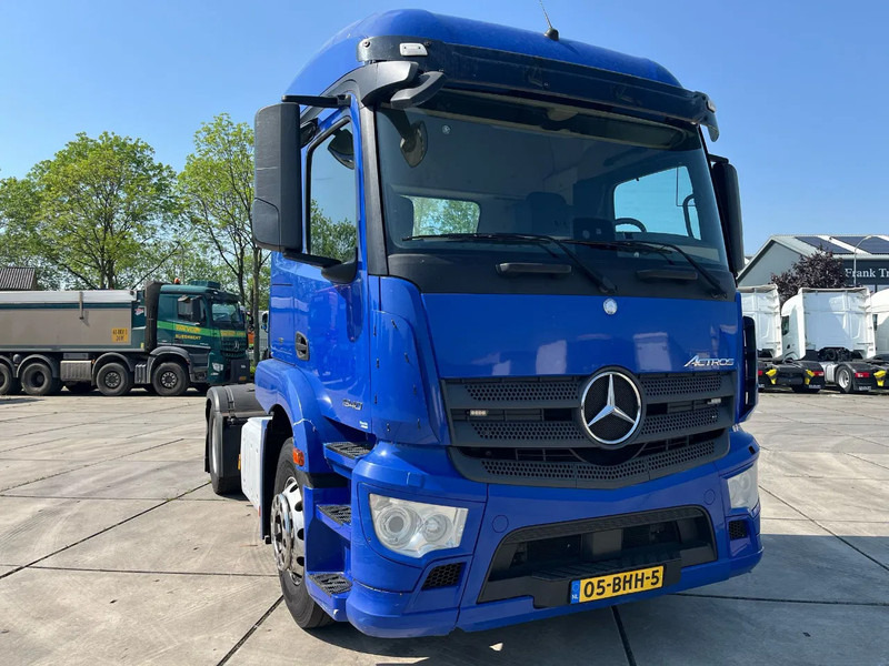 Влекач Mercedes-Benz Actros 1940: снимка 1