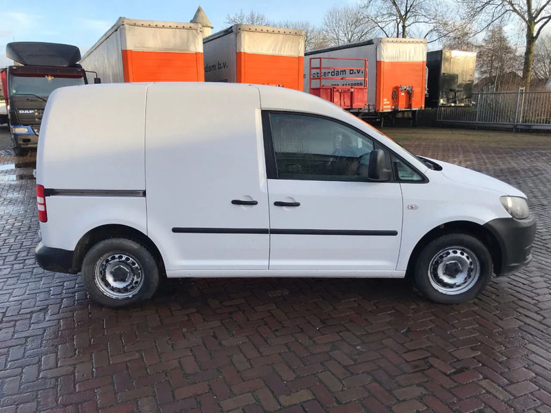 Volkswagen Caddy 1.6 - Товарен бус: снимка 4 Volkswagen Caddy 1.6 - Товарен бус: снимка 4
