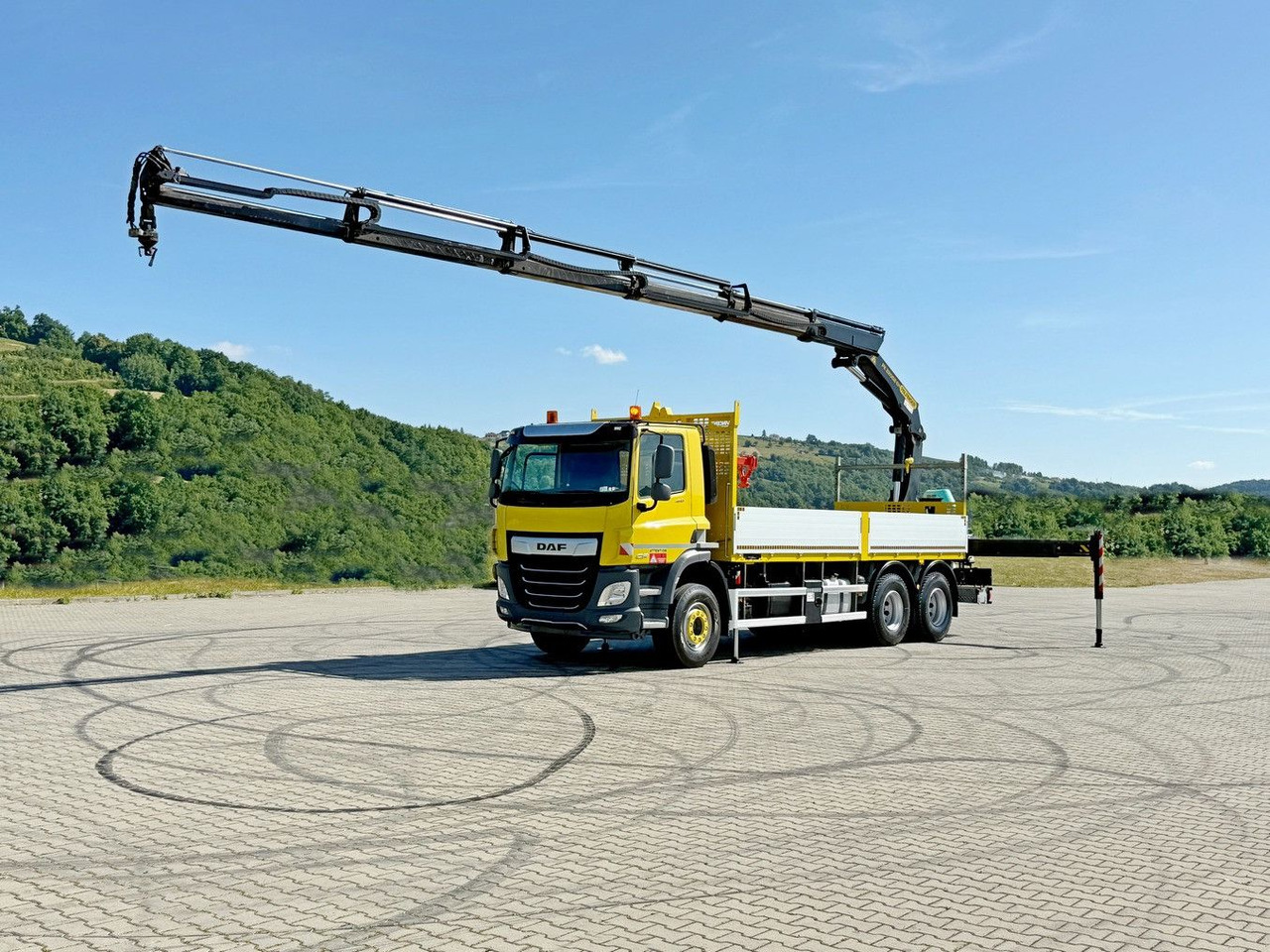 DAF CF 450 * PK 22002 - EH D + FUNK * 6x4 * TOP - Камион с кран: снимка 2 DAF CF 450 * PK 22002 - EH D + FUNK * 6x4 * TOP - Камион с кран: снимка 2