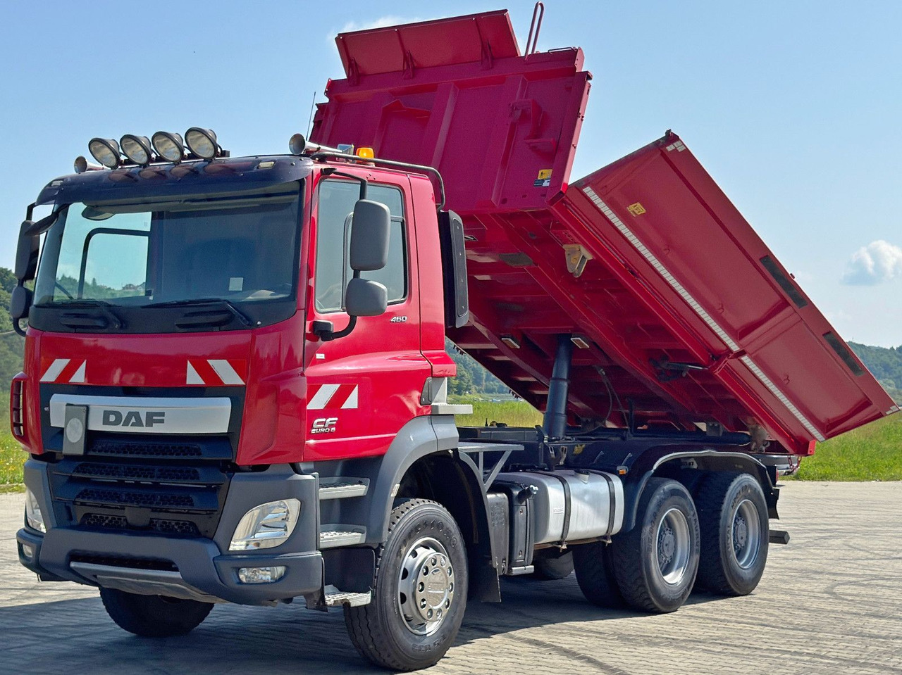 DAF CF 480 * Kipper 4,85 m + BORDMATIC/ 6x4 * TOP - Самосвал камион, Камион с кран: снимка 3 DAF CF 480 * Kipper 4,85 m + BORDMATIC/ 6x4 * TOP - Самосвал камион, Камион с кран: снимка 3