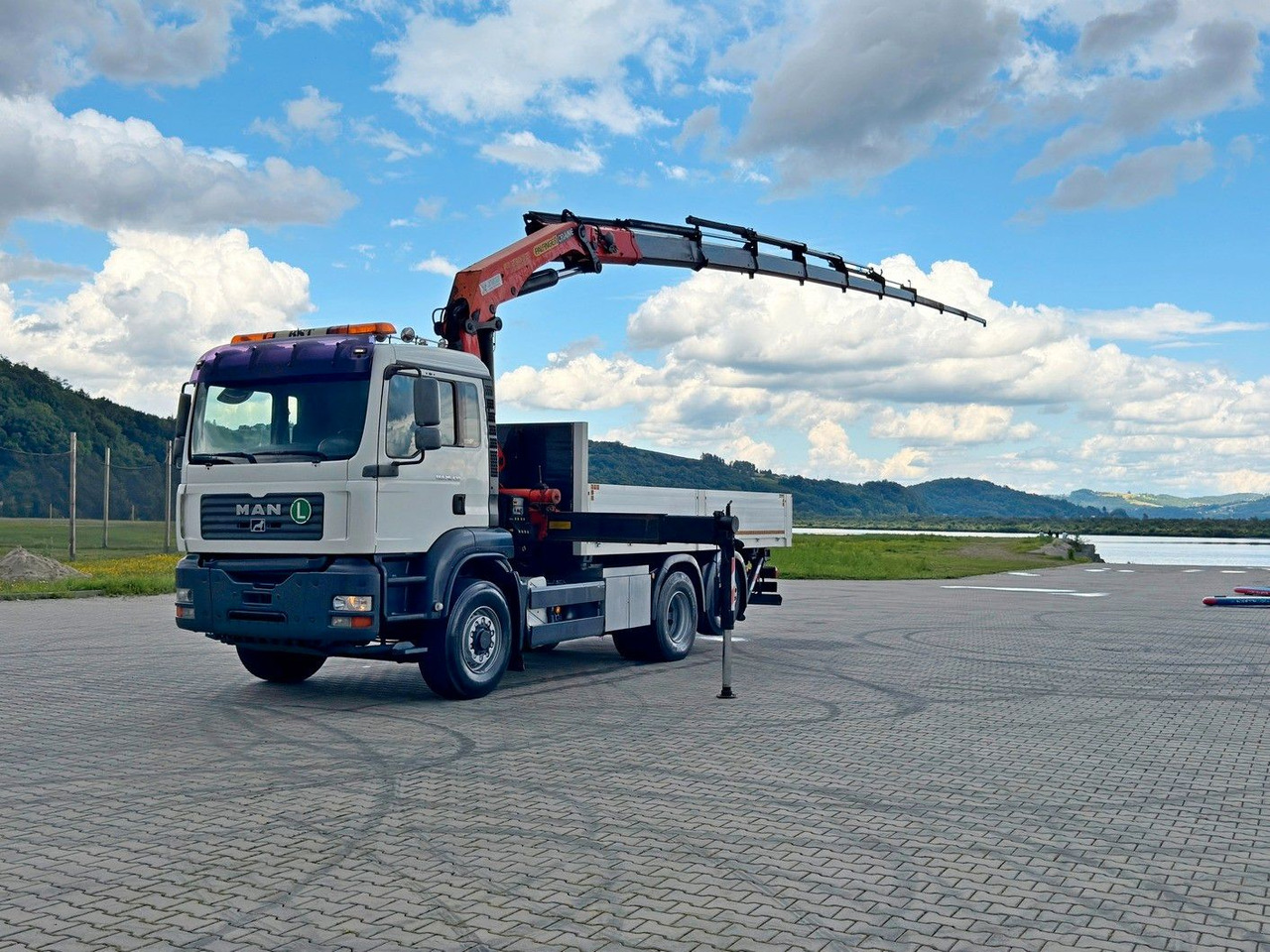 MAN TGA 26.430 Pritsche 5,50m + KRAN+ FUNK/6-4H2 MAN TGA 26.430 * PK 23002 + FUNK/6-4H2 - Камион с кран: снимка 2 MAN TGA 26.430 Pritsche 5,50m + KRAN+ FUNK/6-4H2 MAN TGA 26.430 * PK 23002 + FUNK/6-4H2 - Камион с кран: снимка 2