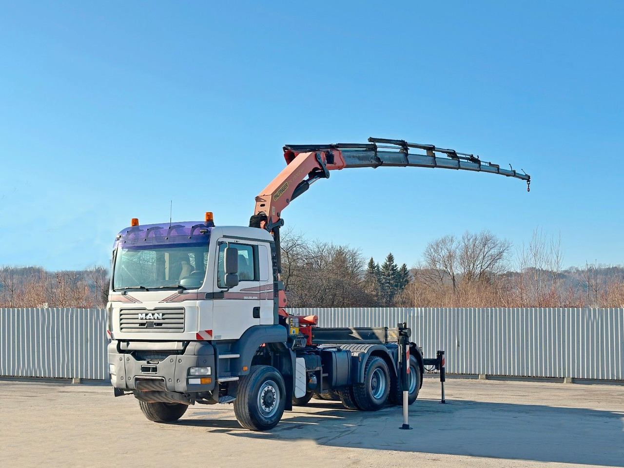 MAN TGA 33.480* Sattelzugmaschine * PK 33002-EH - Камион с кран: снимка 2 MAN TGA 33.480* Sattelzugmaschine * PK 33002-EH - Камион с кран: снимка 2