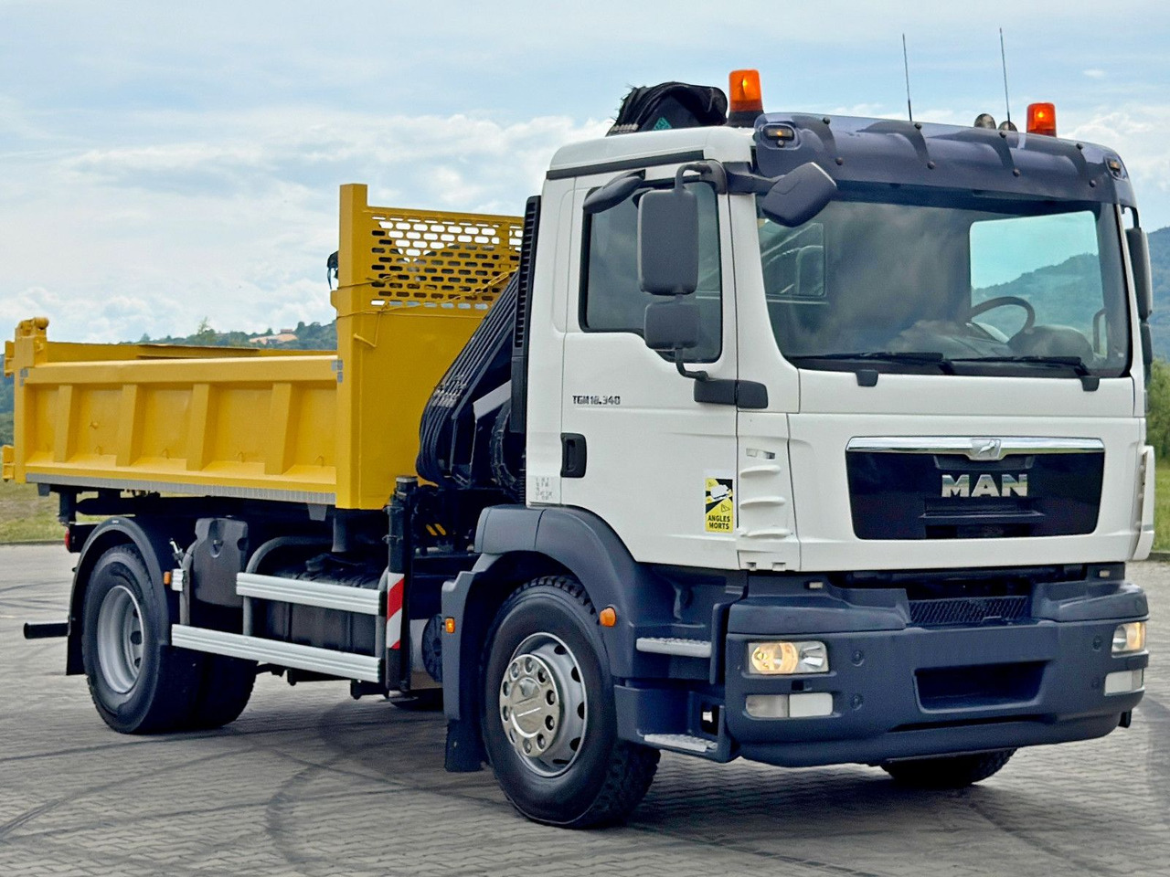 MAN TGM 18.340* KIPPER 4,05m*HIAB 111 B-2 HIDUO/FUNK - Самосвал камион, Камион с кран: снимка 4 MAN TGM 18.340* KIPPER 4,05m*HIAB 111 B-2 HIDUO/FUNK - Самосвал камион, Камион с кран: снимка 4