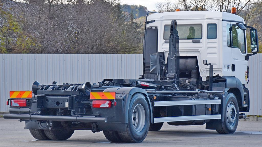 MAN TGS 18.320 Abrollkipper * Top Zustand! MAN TGS 18.320 Abrollkipper * Top Zustand! - Мултилифт с кука камион: снимка 5 MAN TGS 18.320 Abrollkipper * Top Zustand! MAN TGS 18.320 Abrollkipper * Top Zustand! - Мултилифт с кука камион: снимка 5