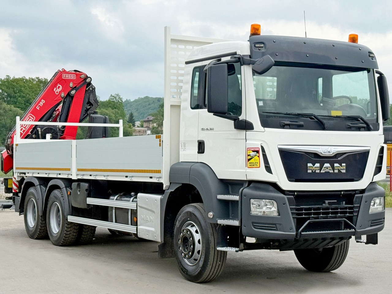 MAN TGS 26.360* FASSI F195A.2.24 / FUNK * 6x4 * TOP - Камион с кран: снимка 3 MAN TGS 26.360* FASSI F195A.2.24 / FUNK * 6x4 * TOP - Камион с кран: снимка 3
