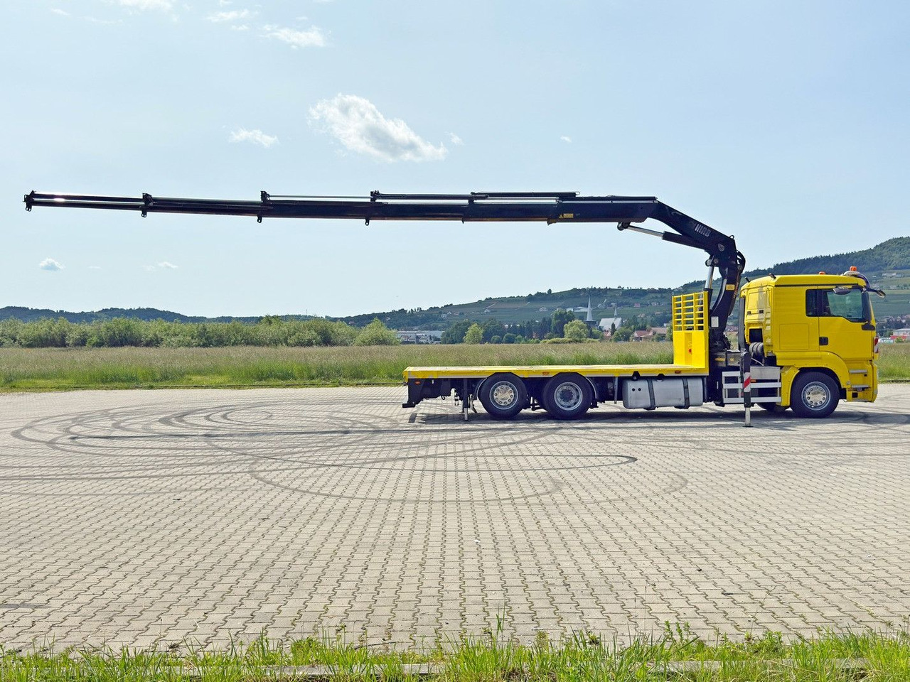 MAN TGS 26.440 * HIAB 322 EP - 5 HIDUO/ FUNK * TOP MAN TGS 26.440 * HIAB 322 EP - 5 HIDUO/ FUNK * TOP - Камион с кран, Бордови камион: снимка 5 MAN TGS 26.440 * HIAB 322 EP - 5 HIDUO/ FUNK * TOP MAN TGS 26.440 * HIAB 322 EP - 5 HIDUO/ FUNK * TOP - Камион с кран, Бордови камион: снимка 5
