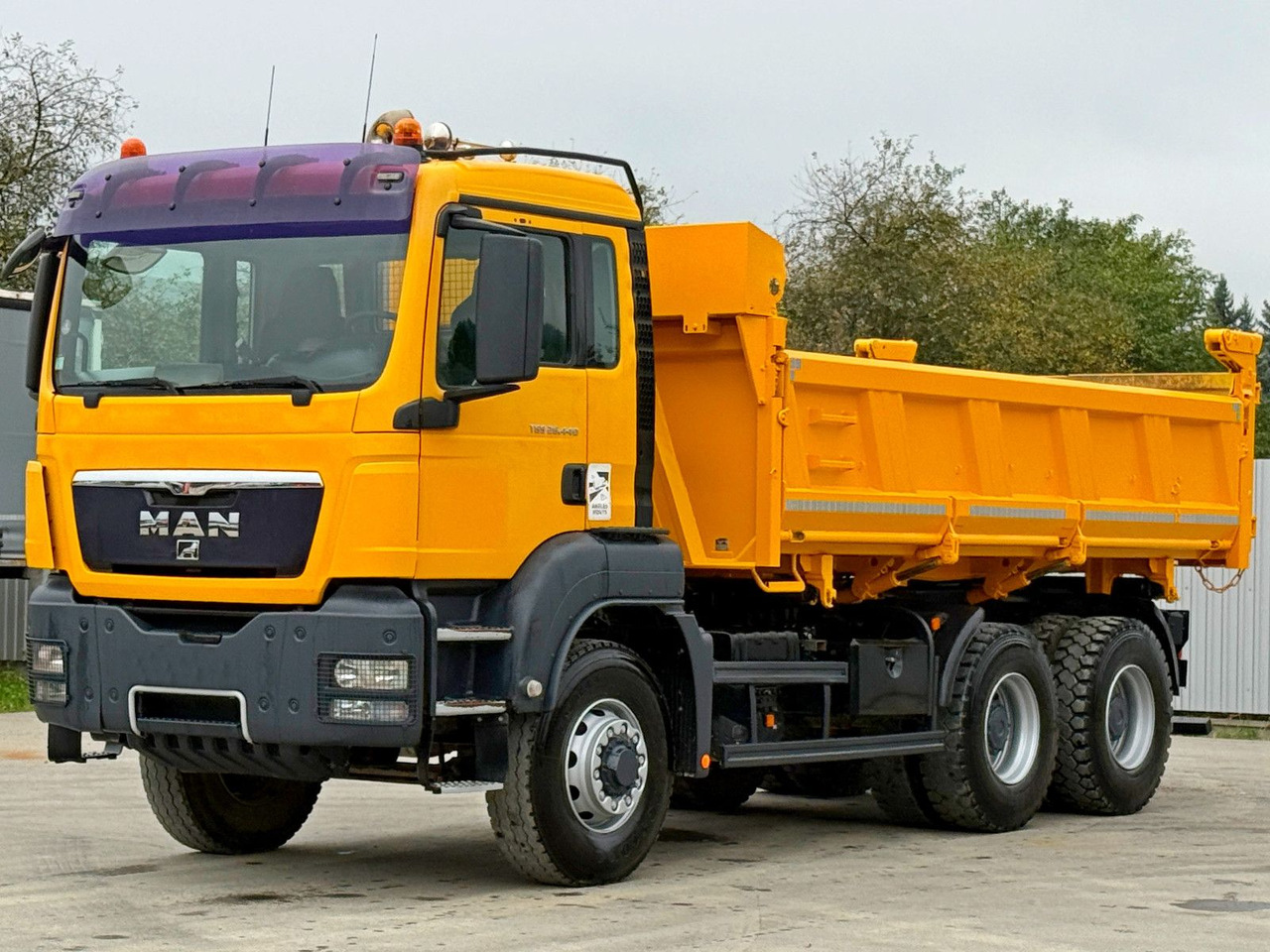 MAN TGS 26.440 * Kipper 5,20m+BORDMATIC * 6x6 * TOP - Самосвал камион, Камион с кран: снимка 5 MAN TGS 26.440 * Kipper 5,20m+BORDMATIC * 6x6 * TOP - Самосвал камион, Камион с кран: снимка 5