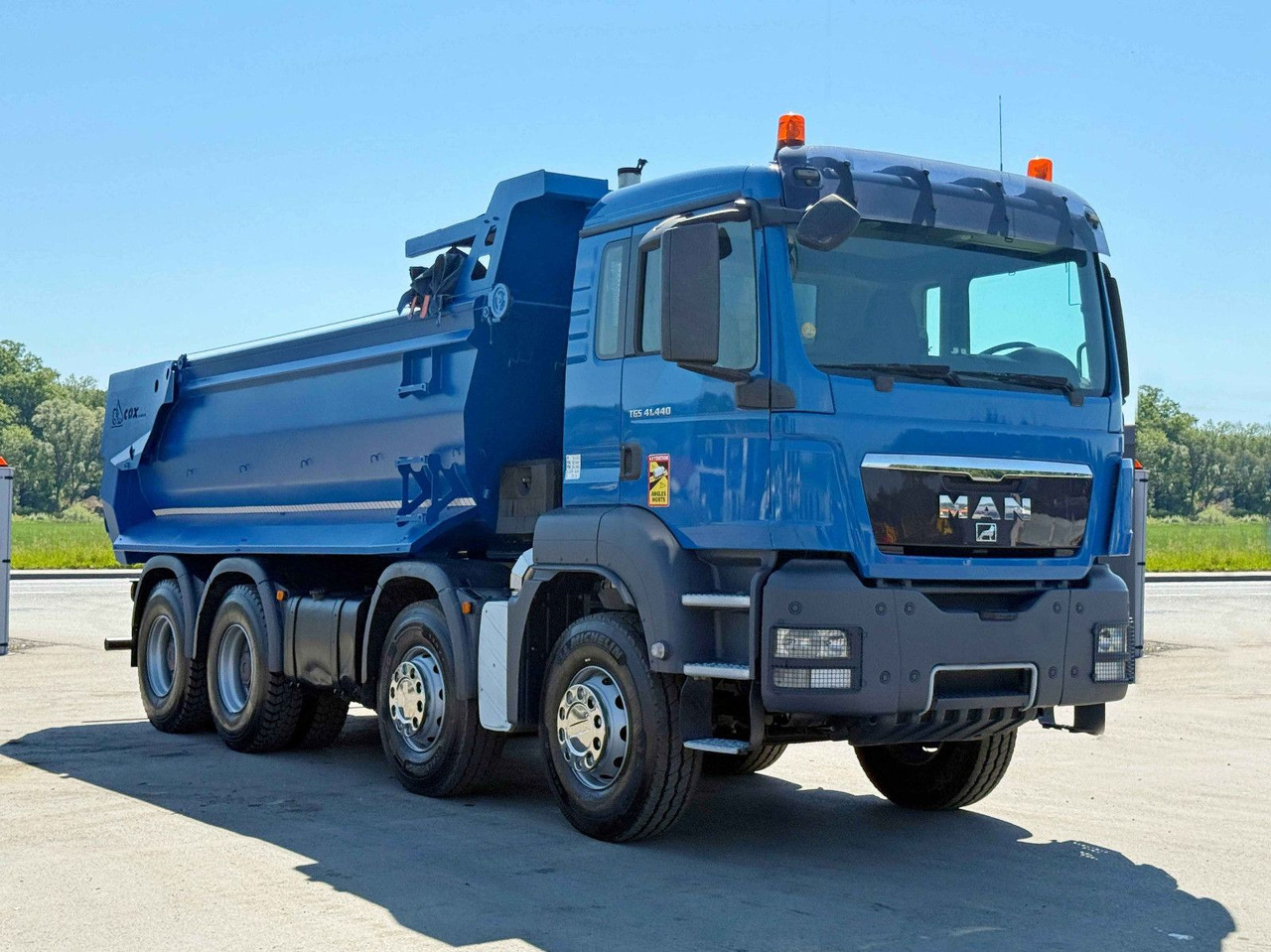 MAN TGS 41.440 * KIPPER * 8x4 * TOPZUSTAND - Самосвал камион, Камион с кран: снимка 1 MAN TGS 41.440 * KIPPER * 8x4 * TOPZUSTAND - Самосвал камион, Камион с кран: снимка 1