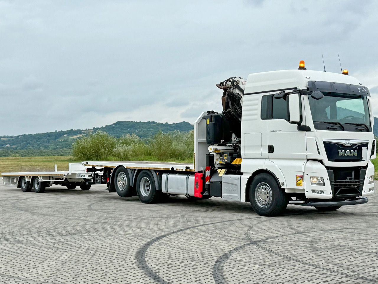 MAN TGX 26.440 * FASSI F455A.2.26E + FUNK + Anhänger - Камион с кран: снимка 4 MAN TGX 26.440 * FASSI F455A.2.26E + FUNK + Anhänger - Камион с кран: снимка 4