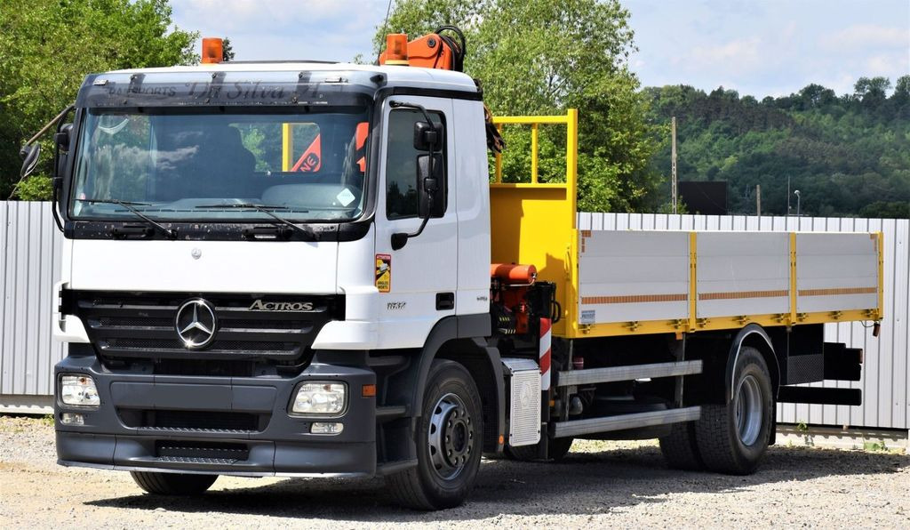 Mercedes-Benz ACTROS 1832 PRITSCHE 6,70m * PK 15500*TOPZUSTAND - Камион с кран: снимка 4 Mercedes-Benz ACTROS 1832 PRITSCHE 6,70m * PK 15500*TOPZUSTAND - Камион с кран: снимка 4