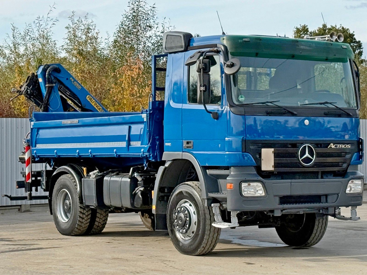 Mercedes-Benz ACTROS 1841 * PK 10501 + FUNK * TOP * 4x4 - Самосвал камион, Камион с кран: снимка 4 Mercedes-Benz ACTROS 1841 * PK 10501 + FUNK * TOP * 4x4 - Самосвал камион, Камион с кран: снимка 4