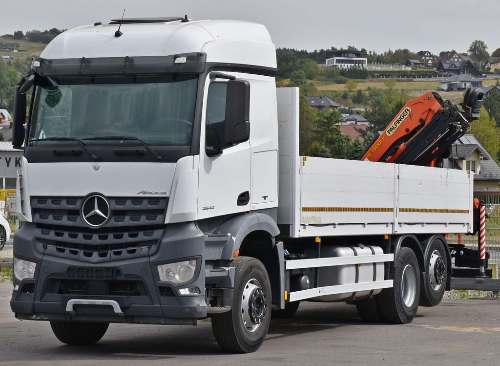 Mercedes-Benz AROCS 2542* PK 13001-K B* TOPZUSTAND - Камион с кран, Бордови камион: снимка 4 Mercedes-Benz AROCS 2542* PK 13001-K B* TOPZUSTAND - Камион с кран, Бордови камион: снимка 4